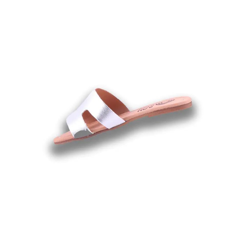 501284_16653_0|efdb0a701e70bbe089963f529d0b94d2