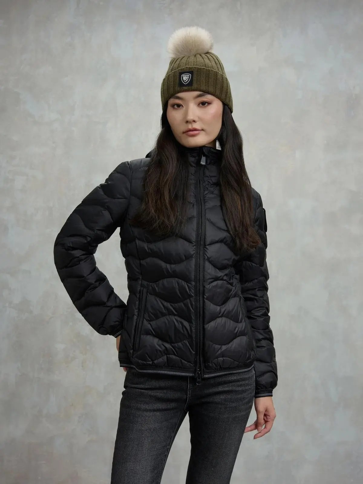 25WBLDC03095 006047 CAMELIA NERO BLAUER