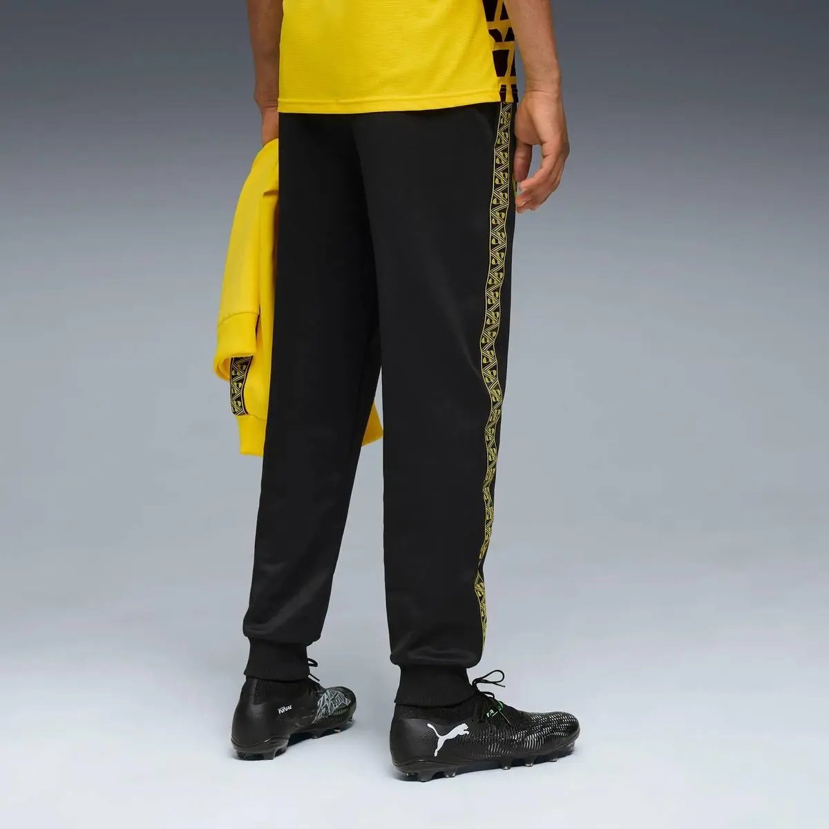 527082 BVB KING ANTHEM PANT NERO PUMA