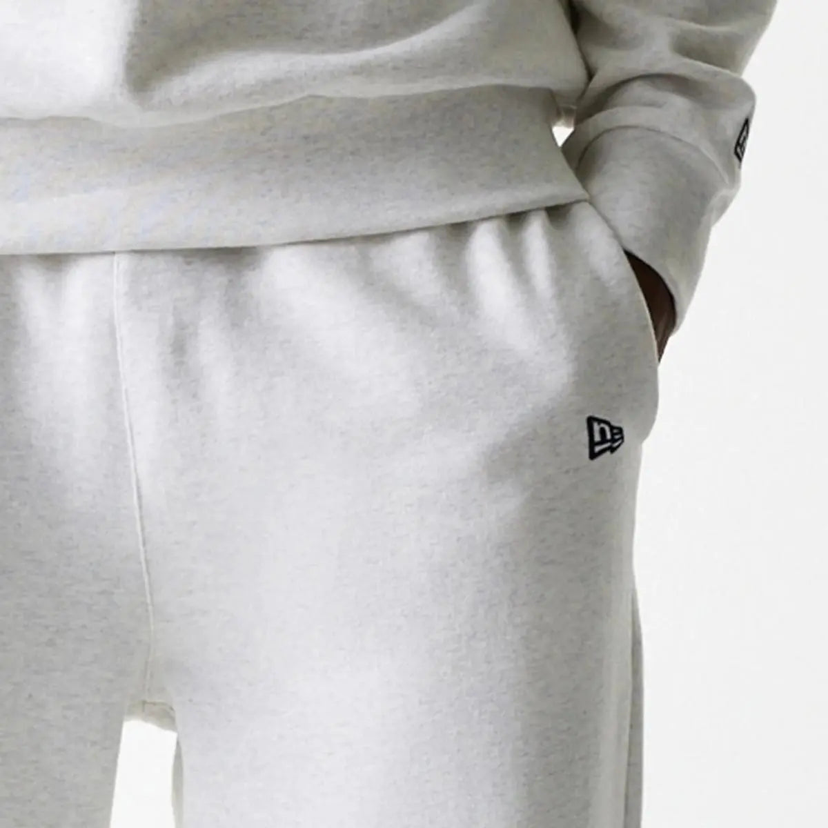 60684 MLB HERITAGE JOGGER GRIGIO NEWERA