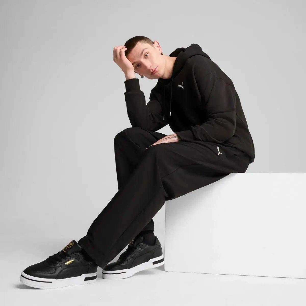 629648 WARDROBE ESS RELAXED NERO PUMA