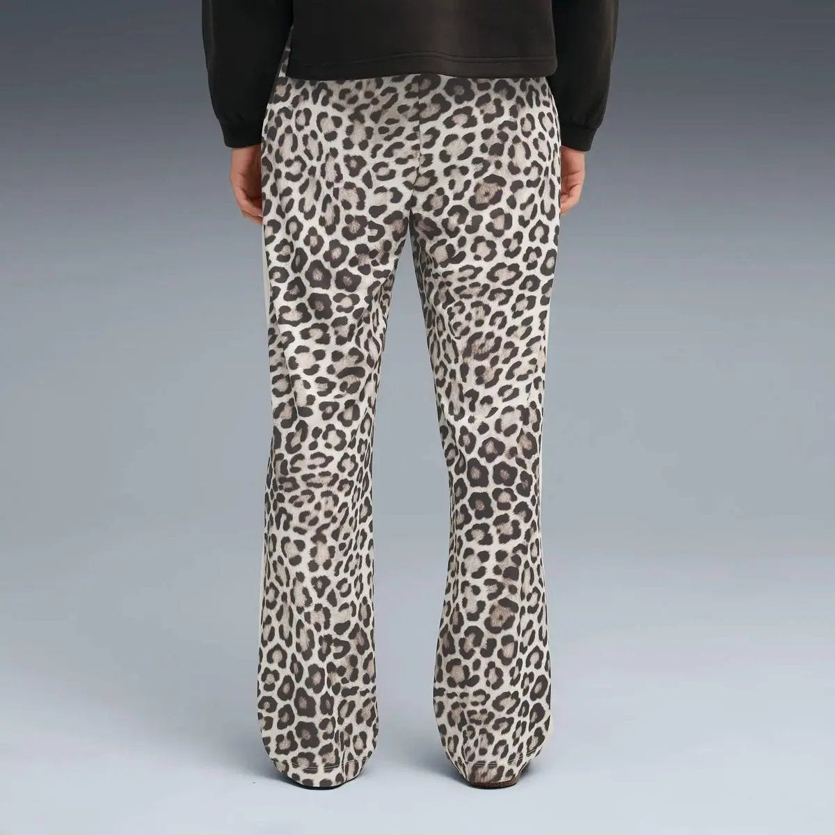 632343 T7 AOP STRAIGHT PANTS BEGE LEOPARD PUMA
