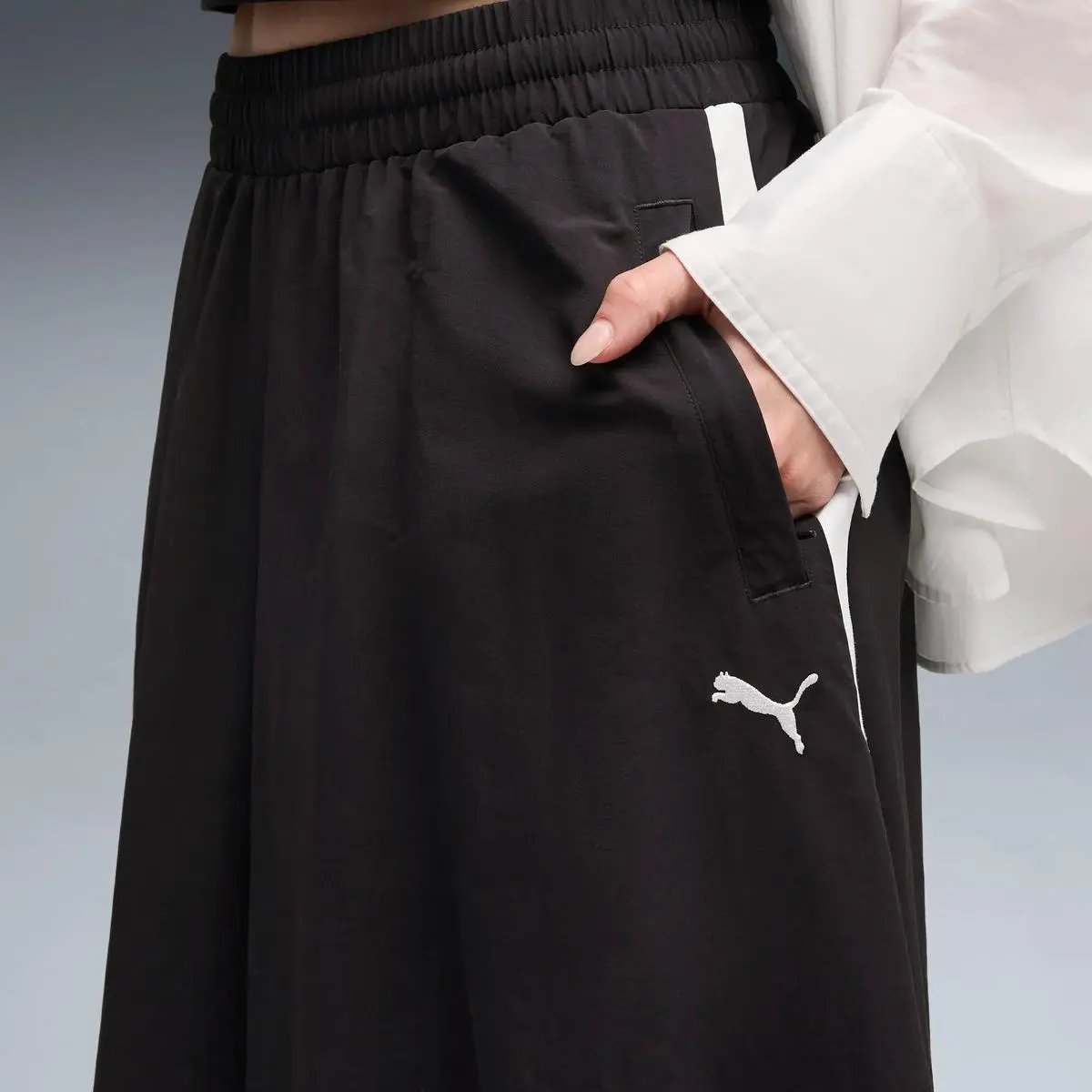 633438 T7 WOVEN MIDI SKIRT NERO PUMA