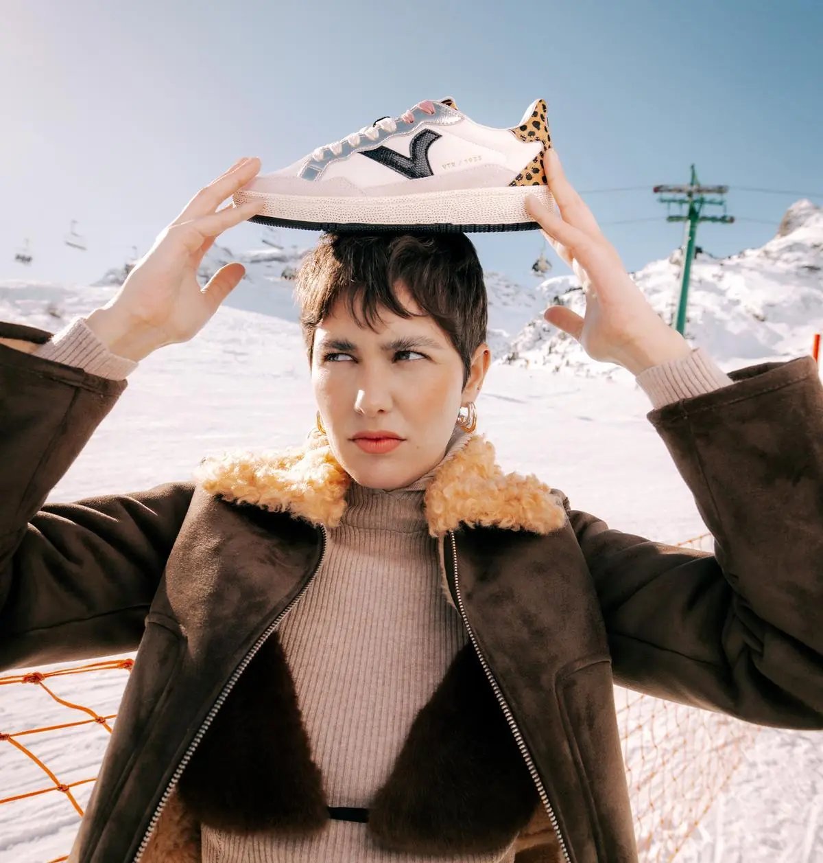 8806114 SCARPA BEIGE VICTORIA