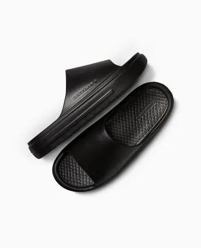 A12174C ESSENTIAL SLIDE NERO CONVERSE