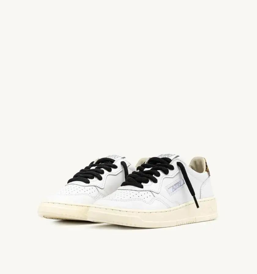 AULW-OC01 MEDALIST LOW WOM BIANCO/LEOPARD AUTRY