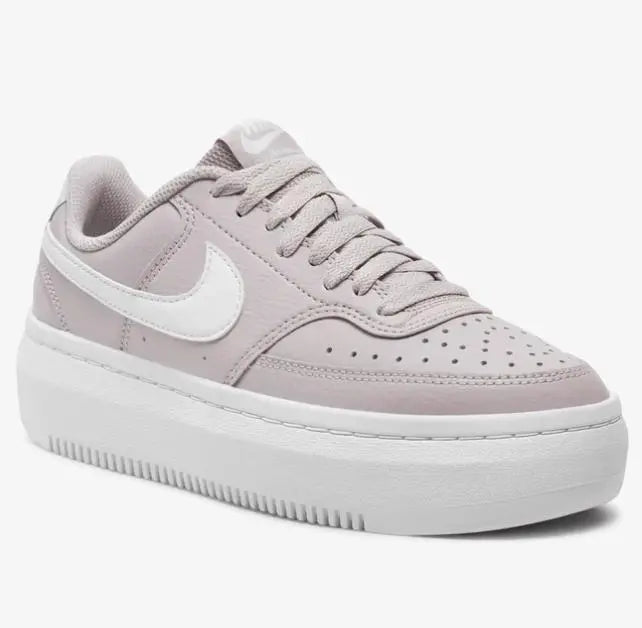 DM0113 COURT VISION ALTA ROSA NIKE