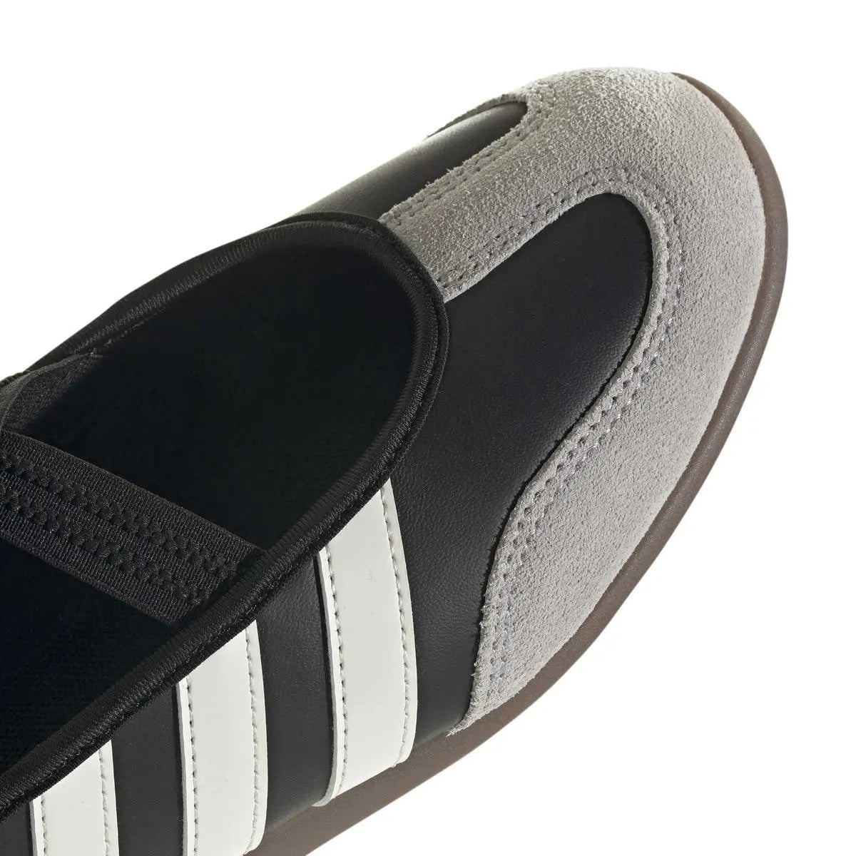 HQ7401 BARREDA MARY JANE NERO/BIANCO ADIDAS