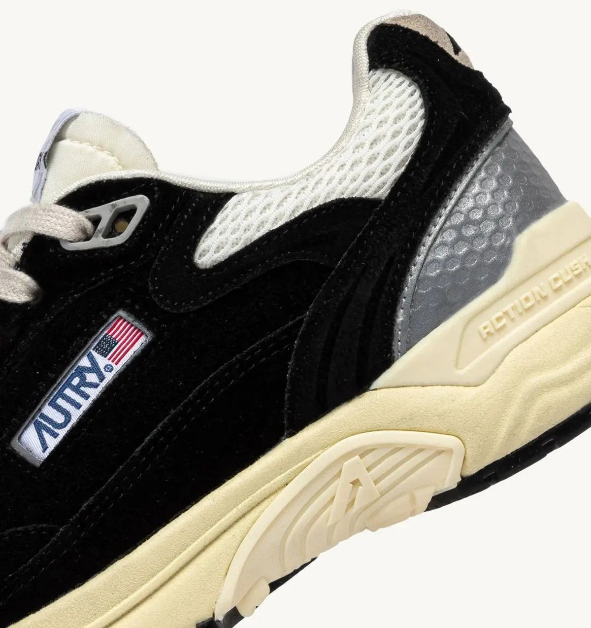 HYLMUM07 SNEAKERS NERO AUTRY