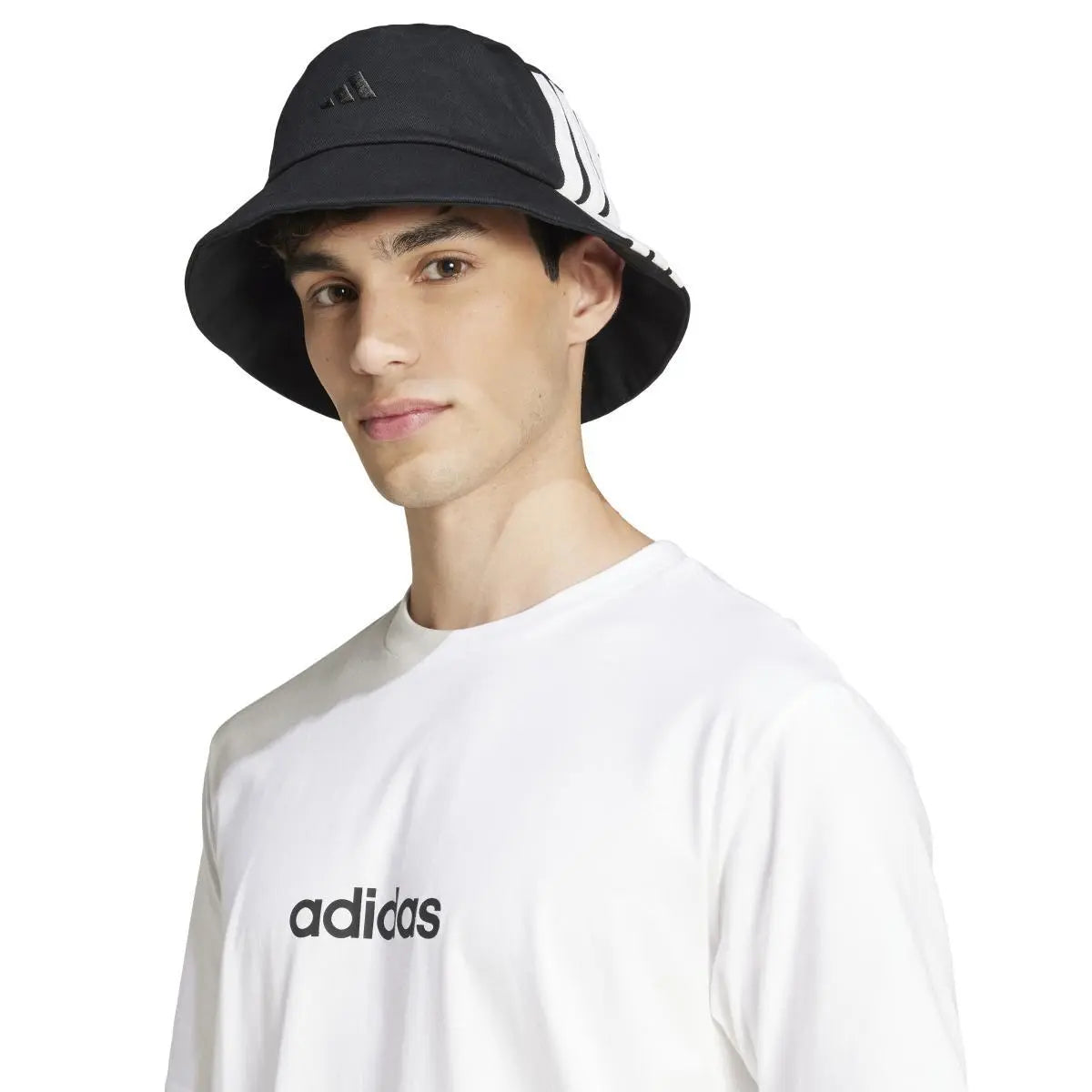 JE9000 M LIN SJ T WHITE/BLACK ADIDAS