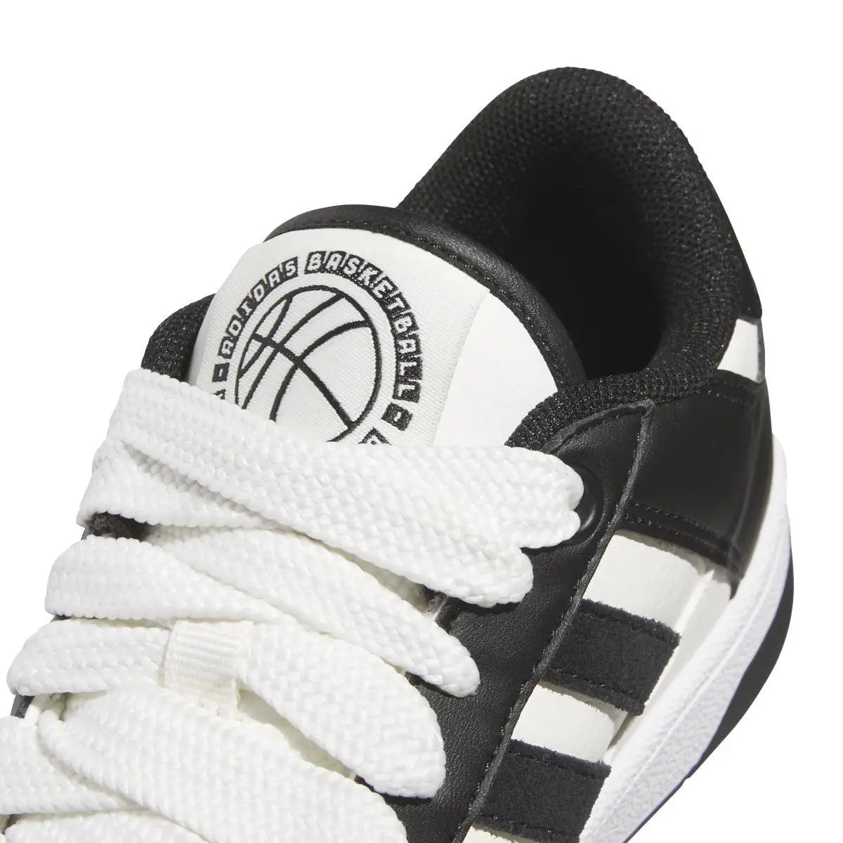 JR0166 RAPID COURT LOW J NERO/BIANCO ADIDAS