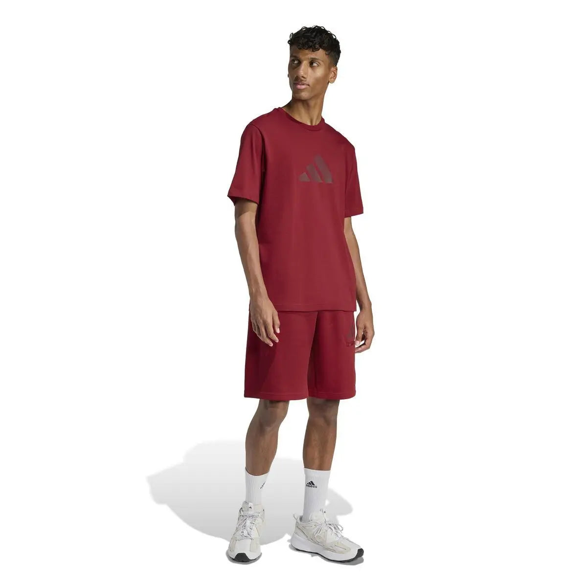 KD7647 M FI SL T BORDEAUX ADIDAS