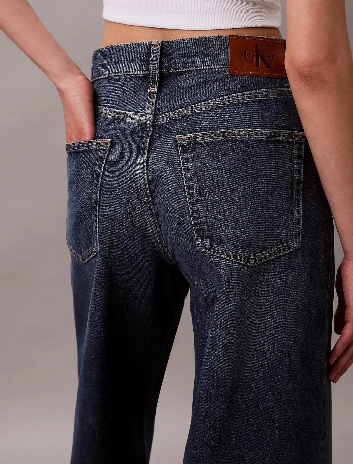 LV147B933G THE WIDE LEG TINTED HORSESHOE INDACO CALVIN KLEIN