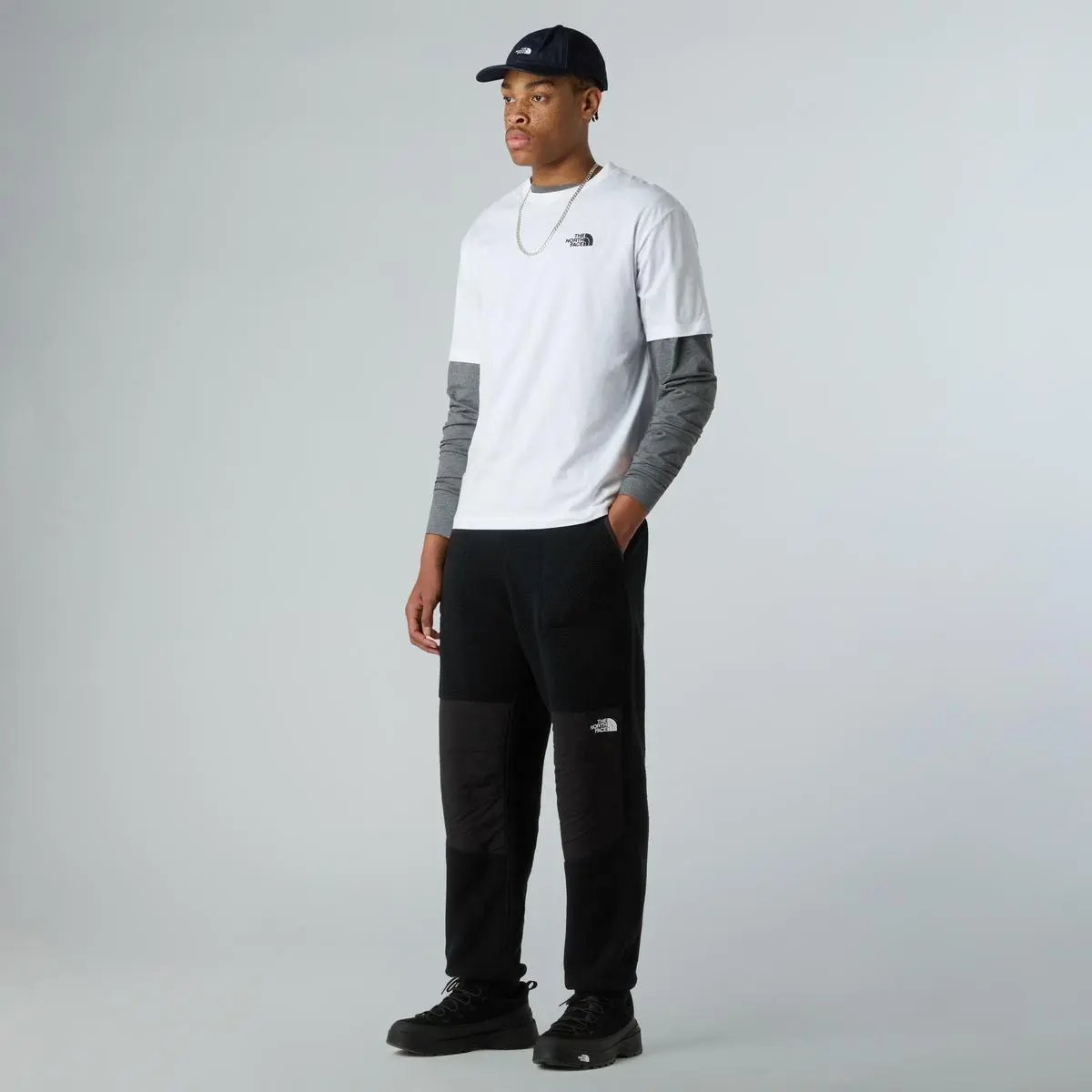 NF0A87NR M SS ESSENTIAL OVERSIZE BIANCO THE NORTH FACE