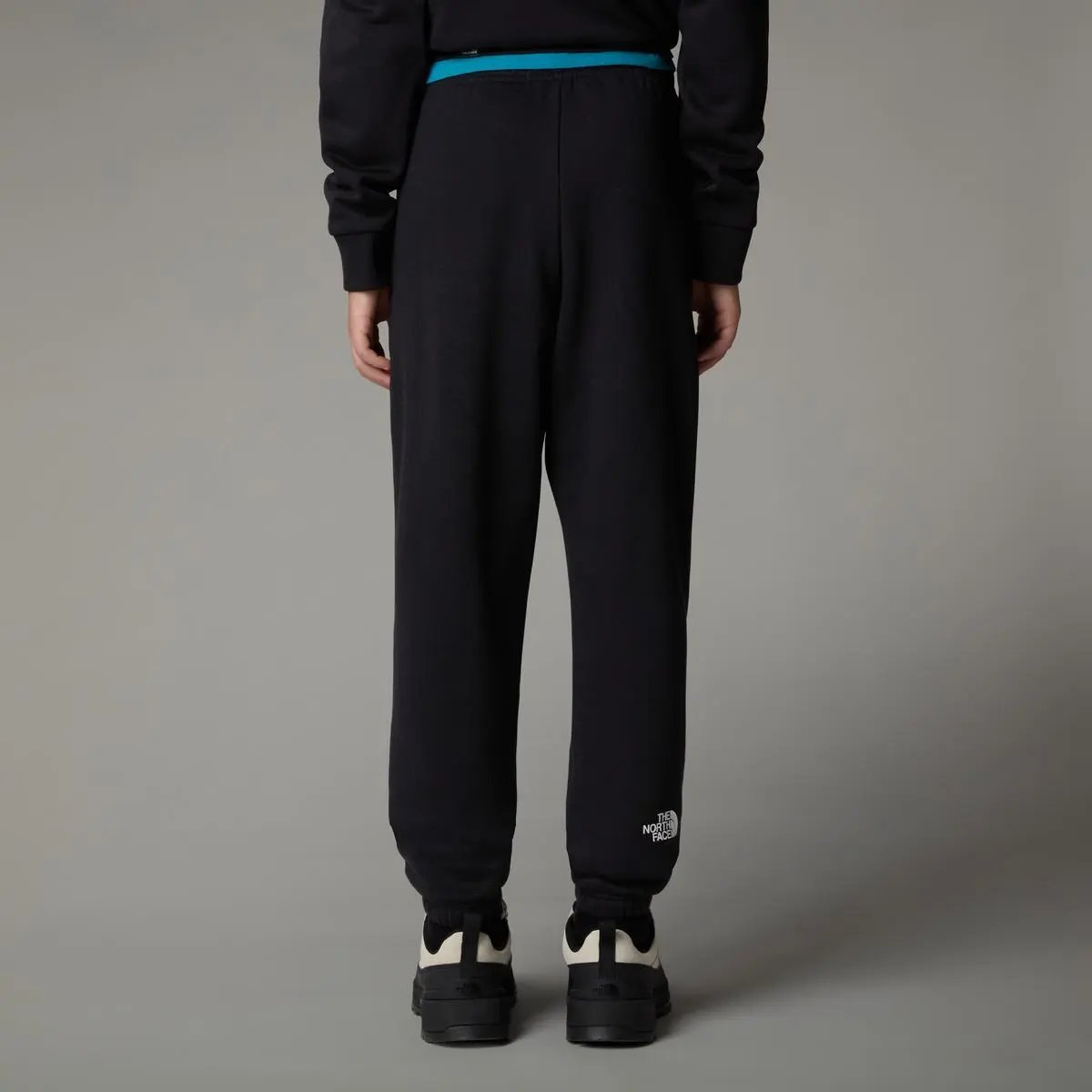 NF0A8BHT TEEN REG TP JOGGER TNF NERO THE NORTH FACE
