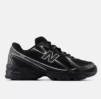 U740 SCARPA LIFESTYLE NERO NEW BALANCE