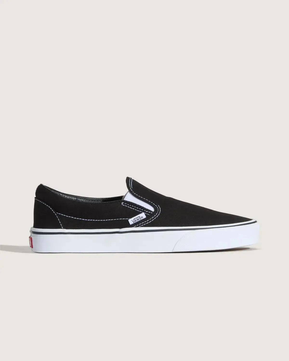 VN000EYE CLASSIC SLIP-ON NERO VANS
