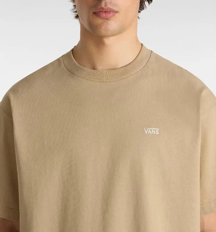 VN000P1P LEFT CHEST II LOOSE SS BEIGE VANS