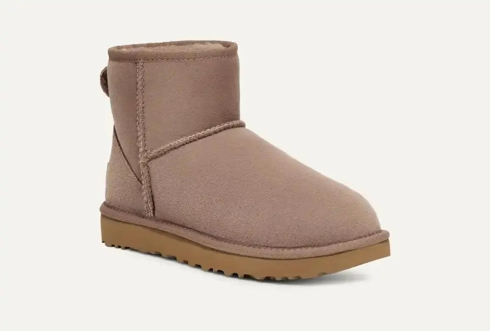 1016222 W CLASSIC MINI II CARIBOU UGG