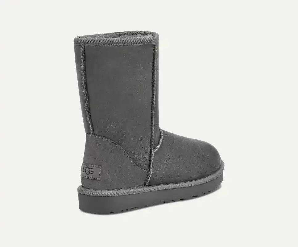 1016223 W CLASSIC SHORT II GRIGIO UGG