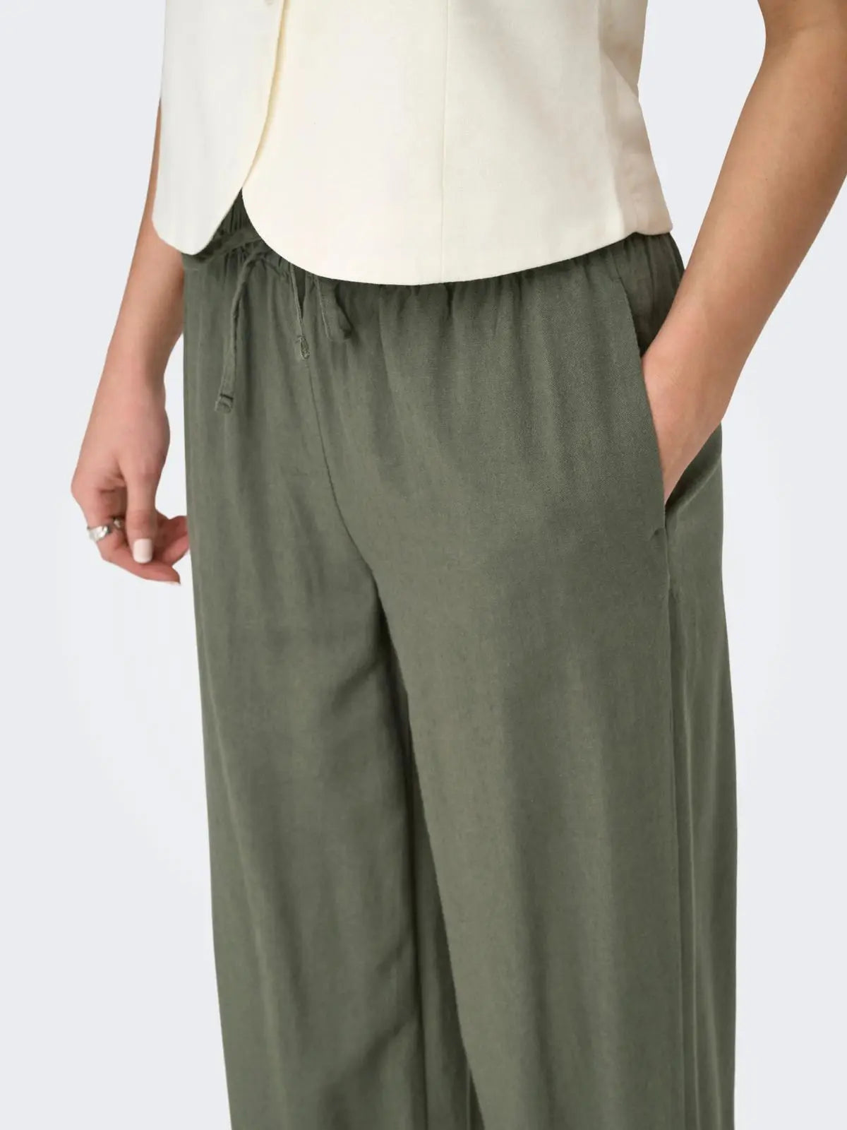 511133_34440_1|db70dba9fb931e7b05e2f3677de61fd2