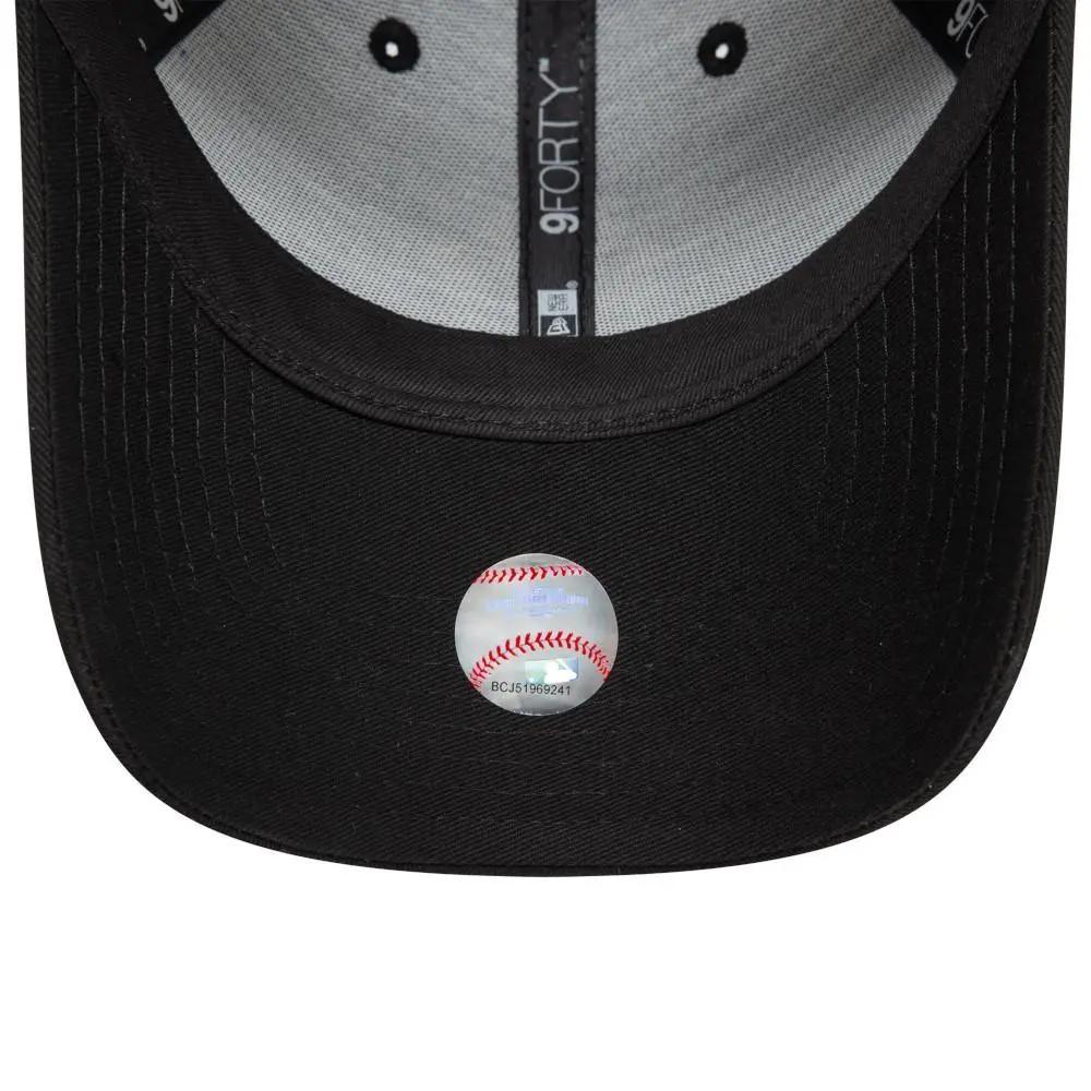 60595 LEAGUE ESSENTIAL 9FORTY NERO NEWERA