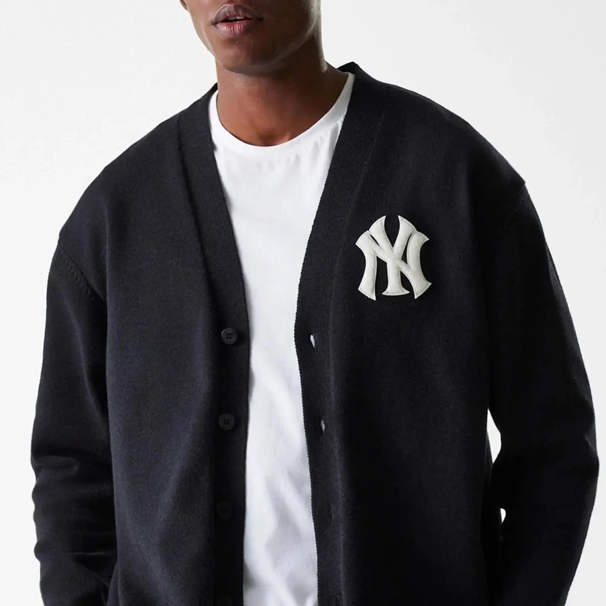 60684 MLB KNIT CARDIGAN NERO NEWERA