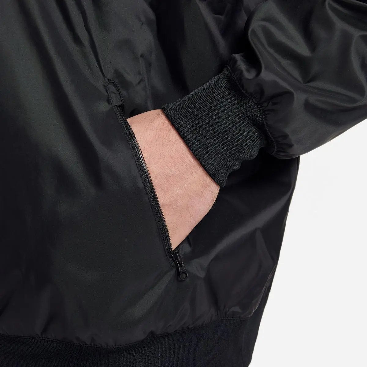 DA0001 M NK WVN LND WR HD JKT NERO NIKE