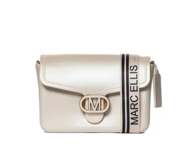 505286_6020|80e862bd52a57c13b0b42d1824910954