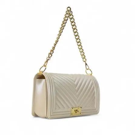 501570_6020_2|2f3e0b7de59c3346748bb41244f22c5d