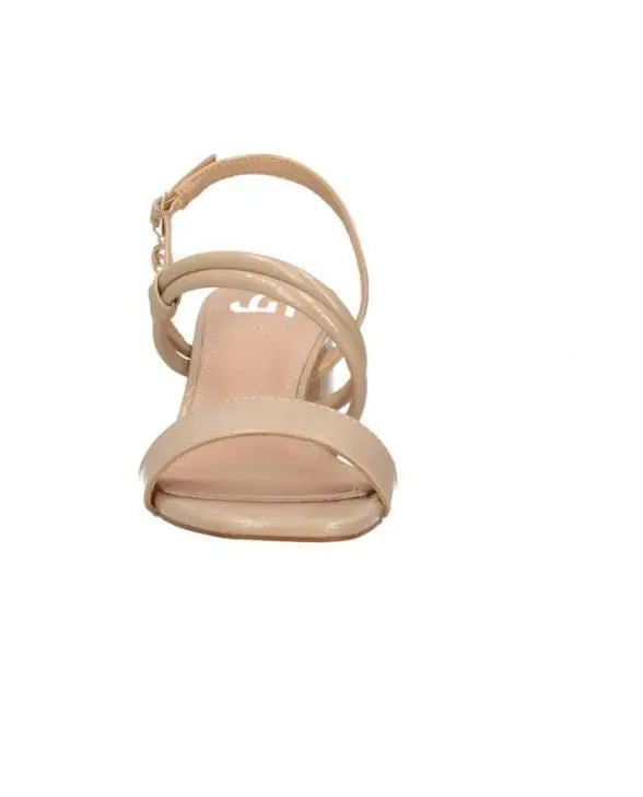 511586_79_2|971608a775110535f903c67f54acced3