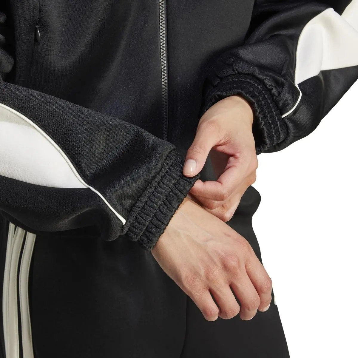 JL6886 W STADIUM TT NERO ADIDAS