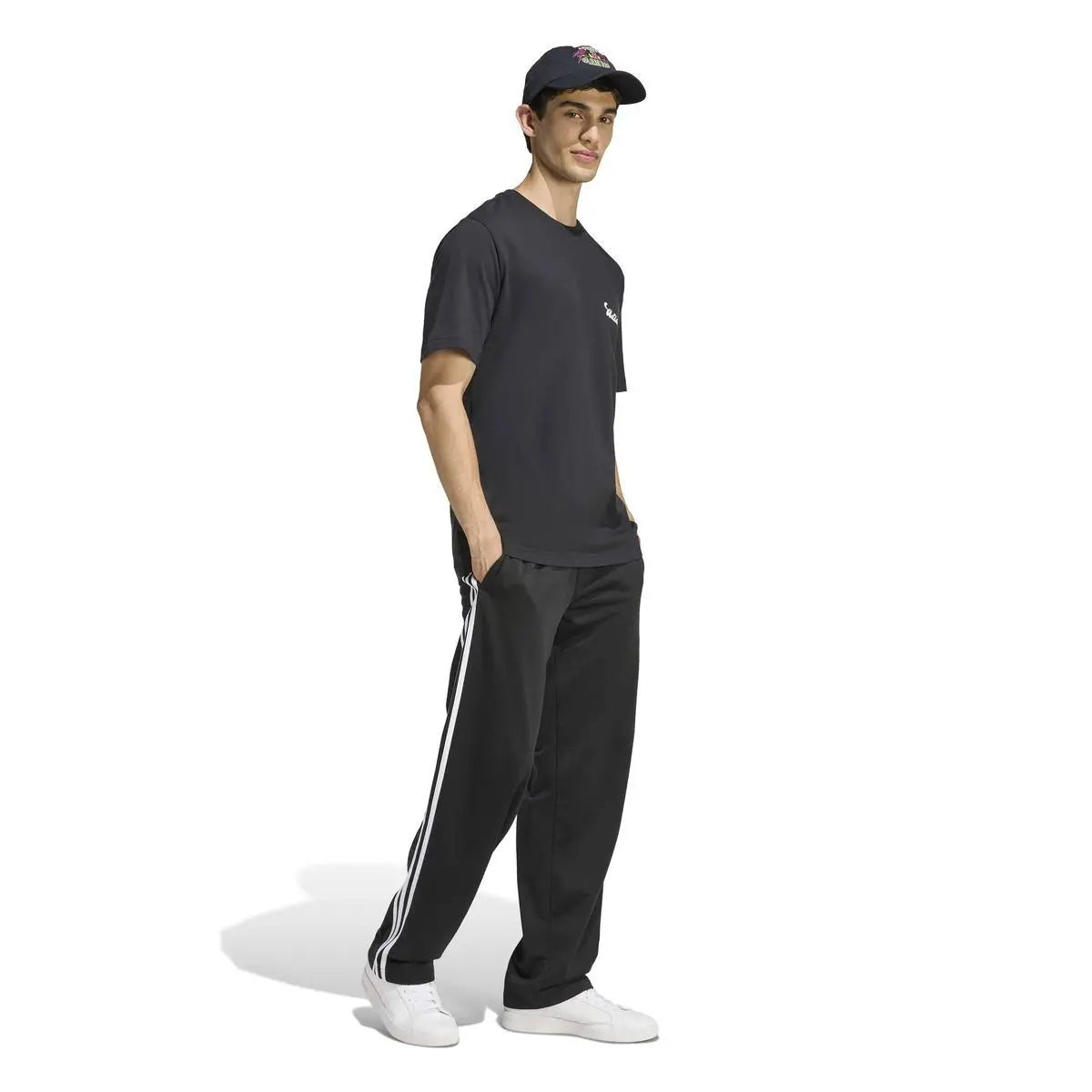 KB4933 M HOT CG T NERO ADIDAS