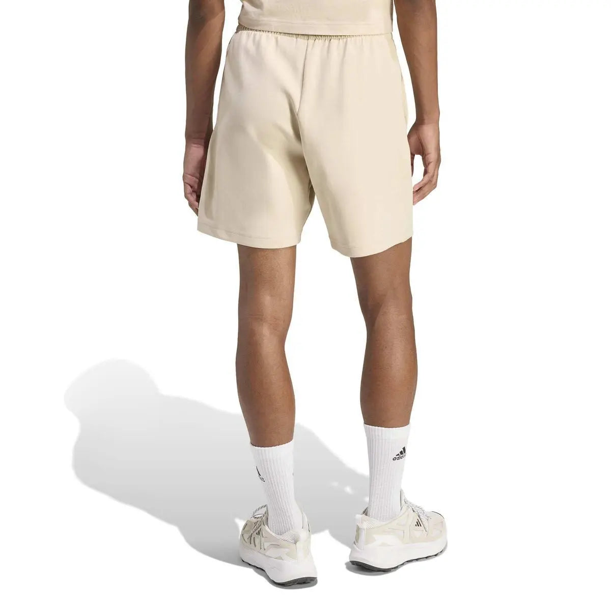 KD7659 M FI SL SHORT CREMA ADIDAS