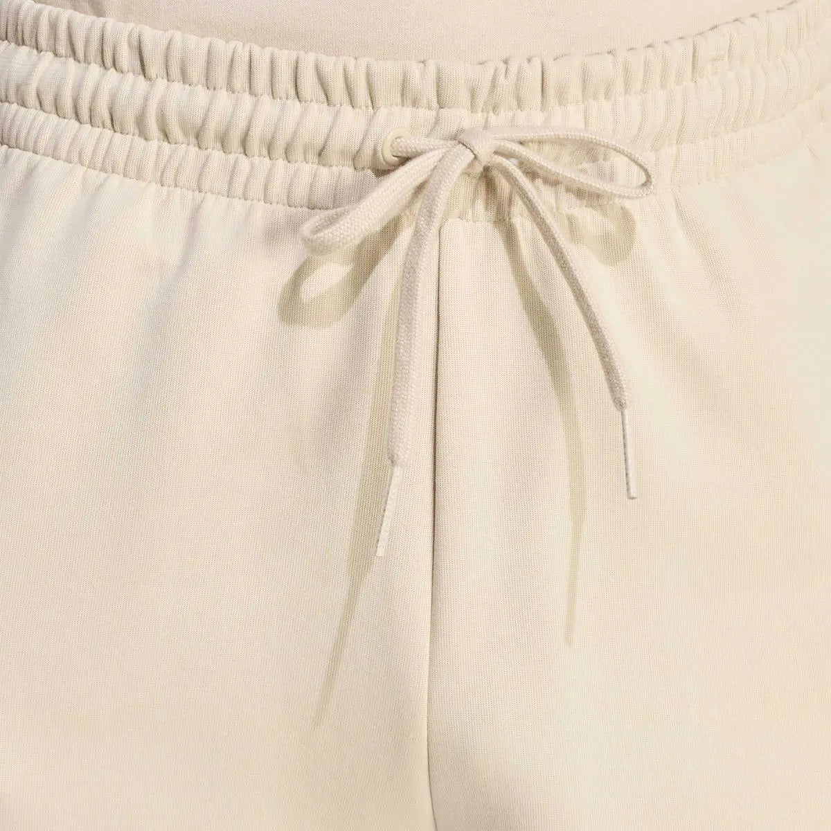 KD7659 M FI SL SHORT CREMA ADIDAS
