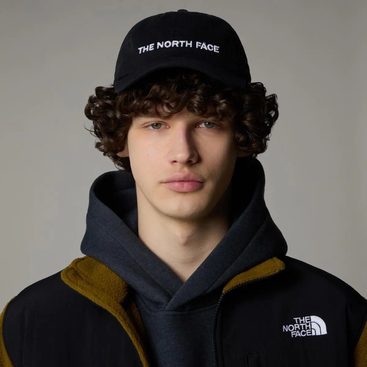NF0A7WHP ROOMY MORM HAT NERO THE NORTH FACE