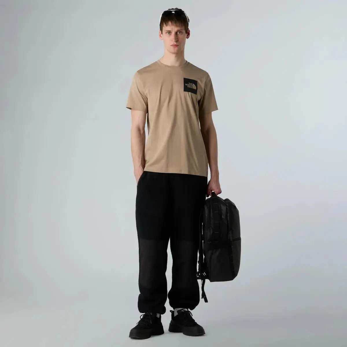 NF0A8A6M M SS FINE TEE CAMEL THE NORTH FACE