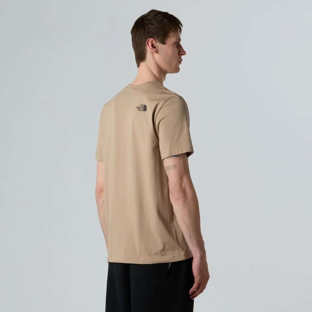 NF0A8A6M M SS FINE TEE CAMEL THE NORTH FACE