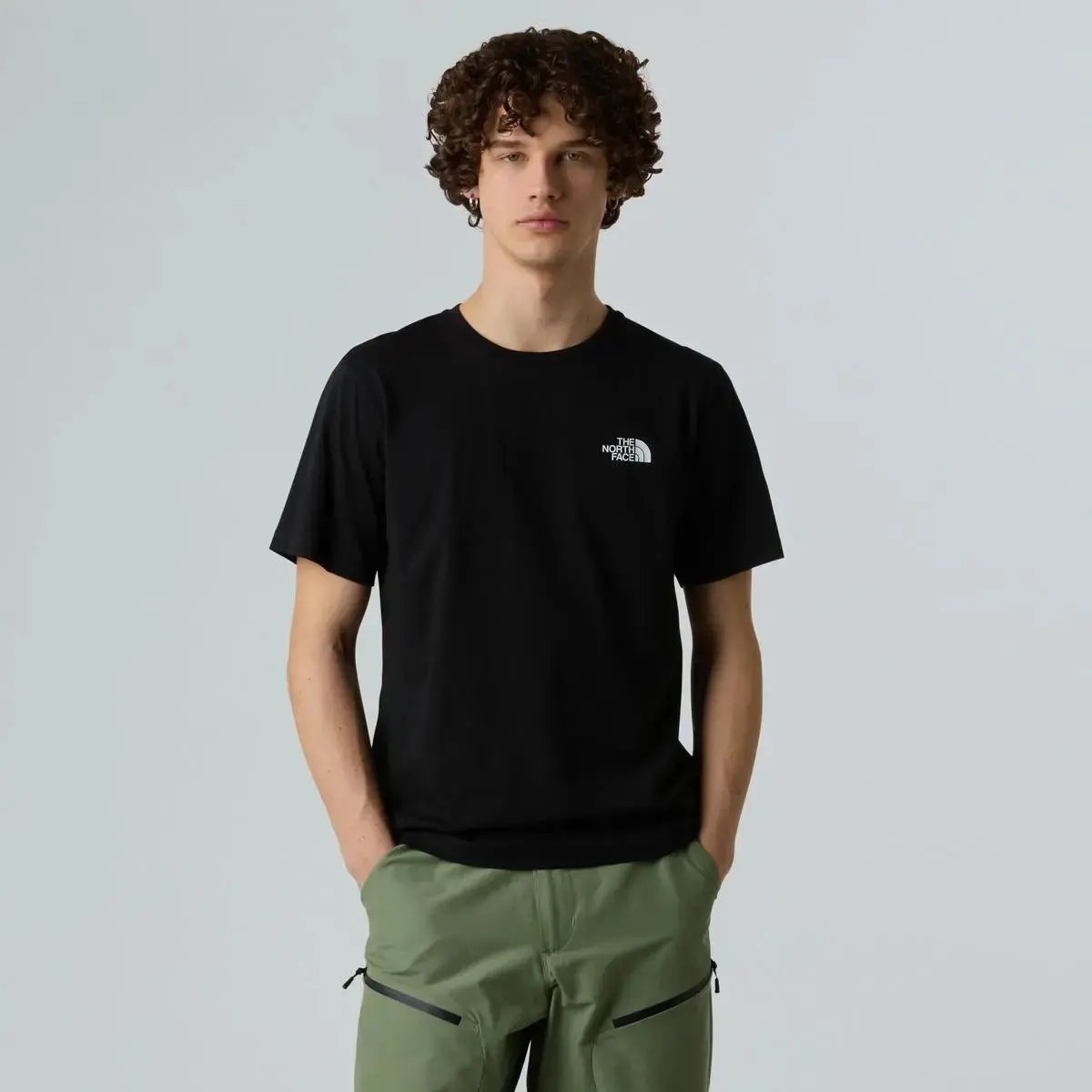 NF0A8EE7 M VERTICAL LOGO SS TEE NERO THE NORTH FACE