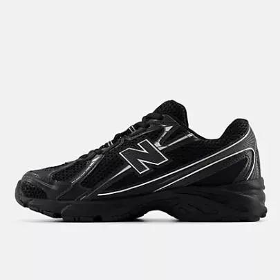U740 SCARPA LIFESTYLE NERO NEW BALANCE