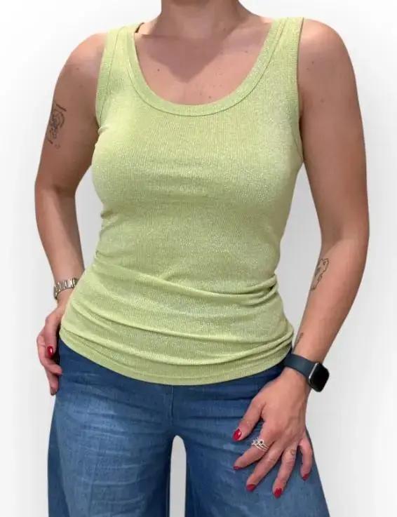 503425_8539|0212ce2e308b933ccf55e0ce607e0598