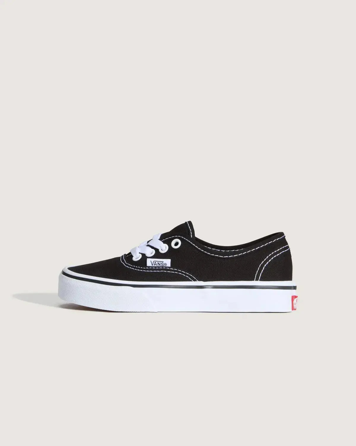VN000WWX AUTHENTIC NERO VANS
